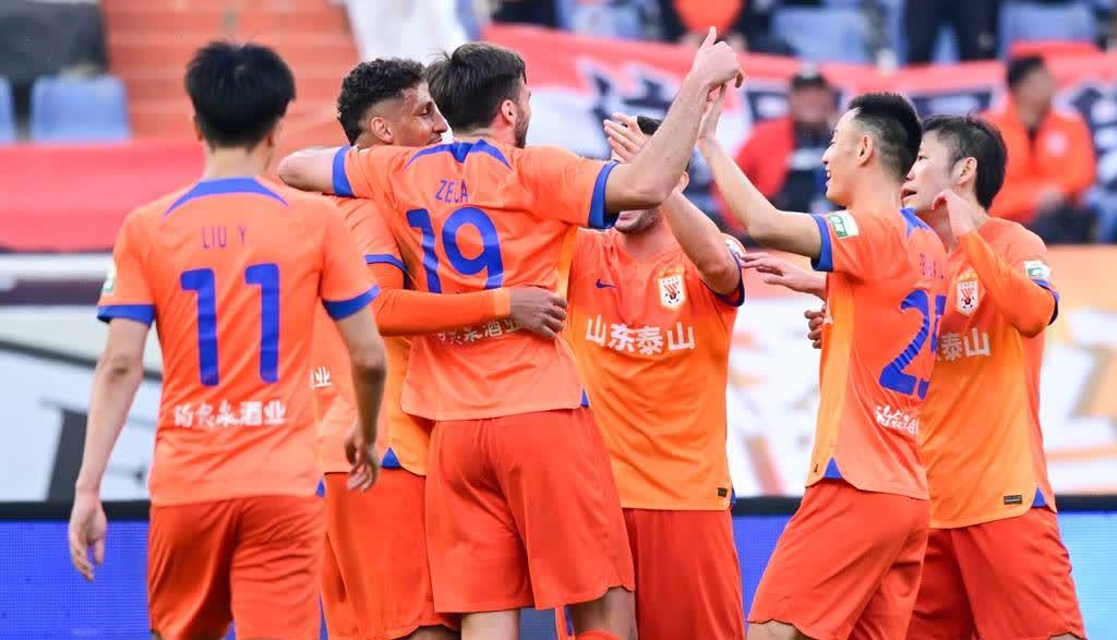 包含山东泰山成为本场最大亮点,亚冠瞬间破防,爆冷的词条 包含山东泰山成为本场最大亮点,亚冠瞬间破防,爆冷的词条