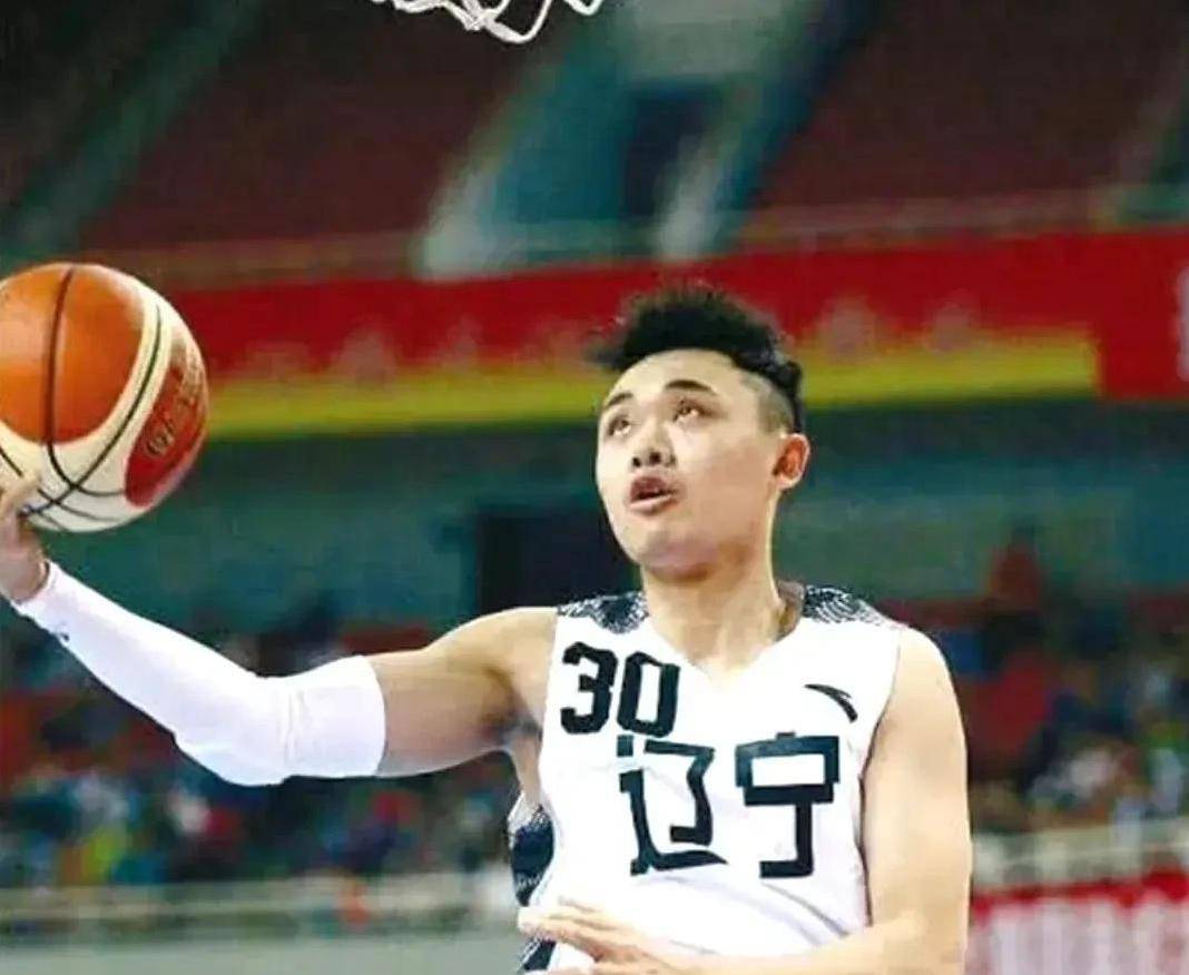 od体育官网登录网址-球员实力均衡，CBA比赛中强者层出不穷