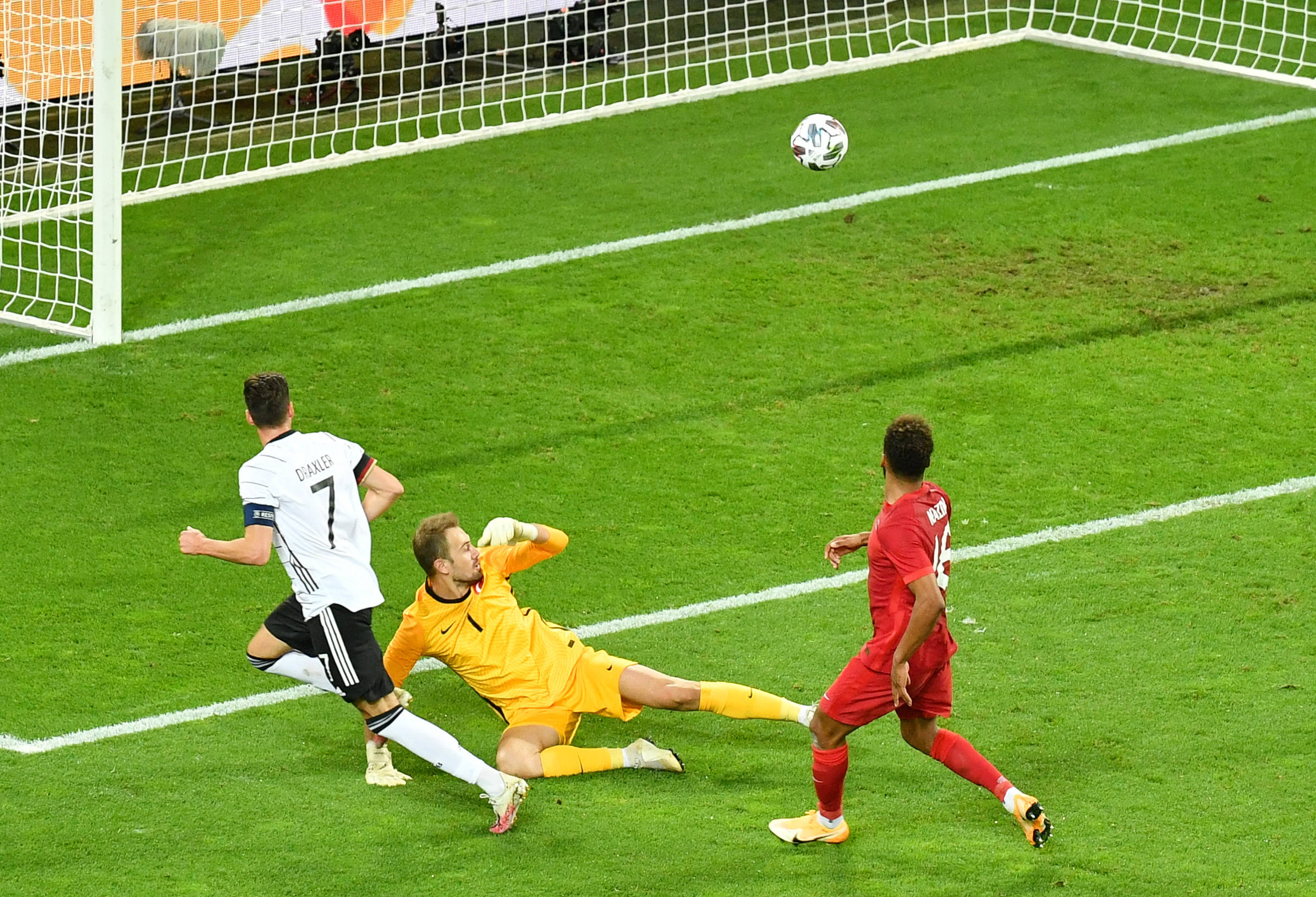 od体育app下载地址-法国战平德国，欧预赛成绩一波三折的简单介绍