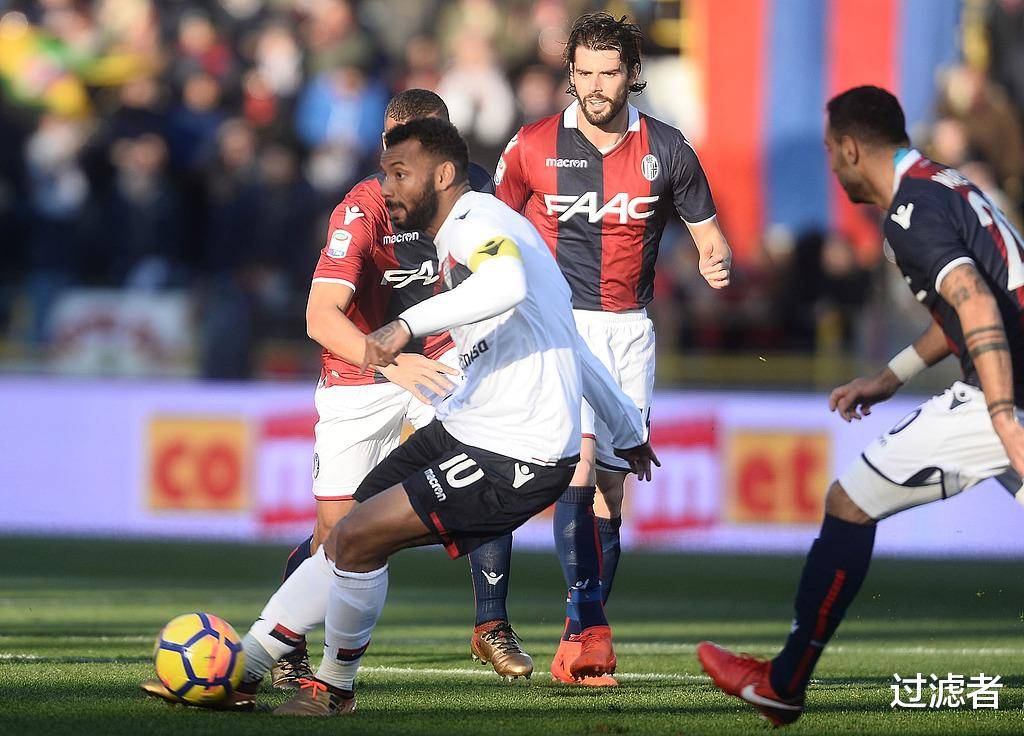 足球比赛中的意外之喜持续上演