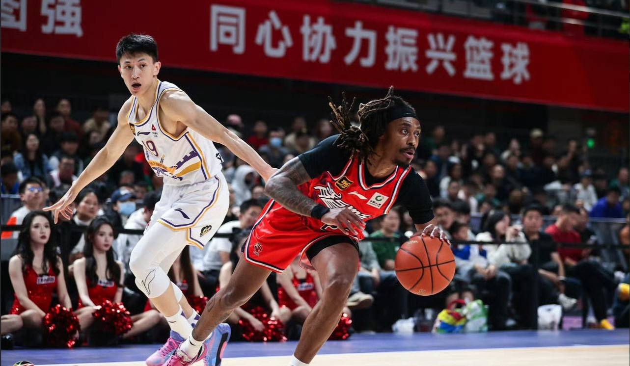 od体育直播-广州龙狮与对手发生激烈冲突，CBA联盟将进行调查处理的简单介绍