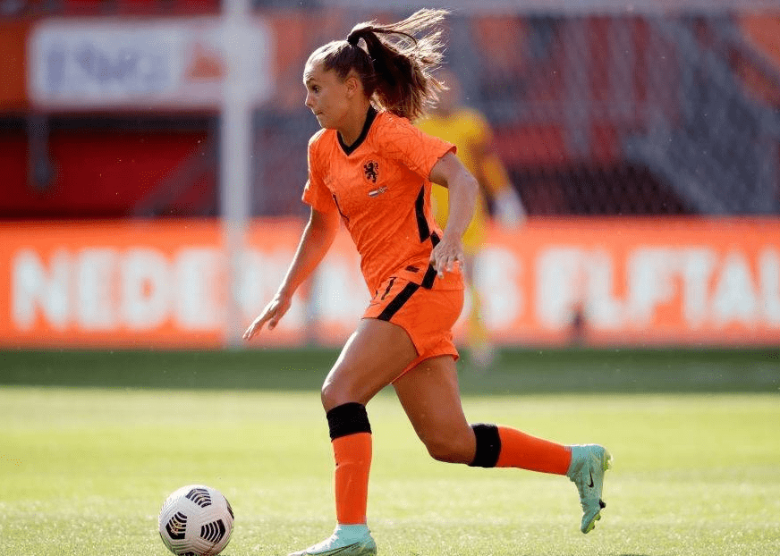 厄瓜多尔女足展现实力,劲敌难挡 厄瓜多尔女足展现实力,劲敌难挡