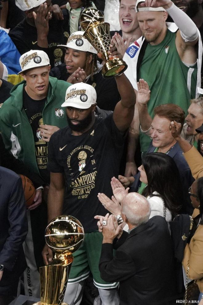 凯尔特人胜尼克斯,欧文20分9助攻的简单介绍 凯尔特人胜尼克斯,欧文20分9助攻的简单介绍